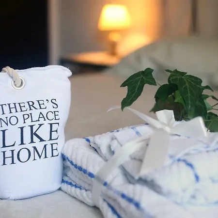 Like-home Casa Da Hera * Ericeira